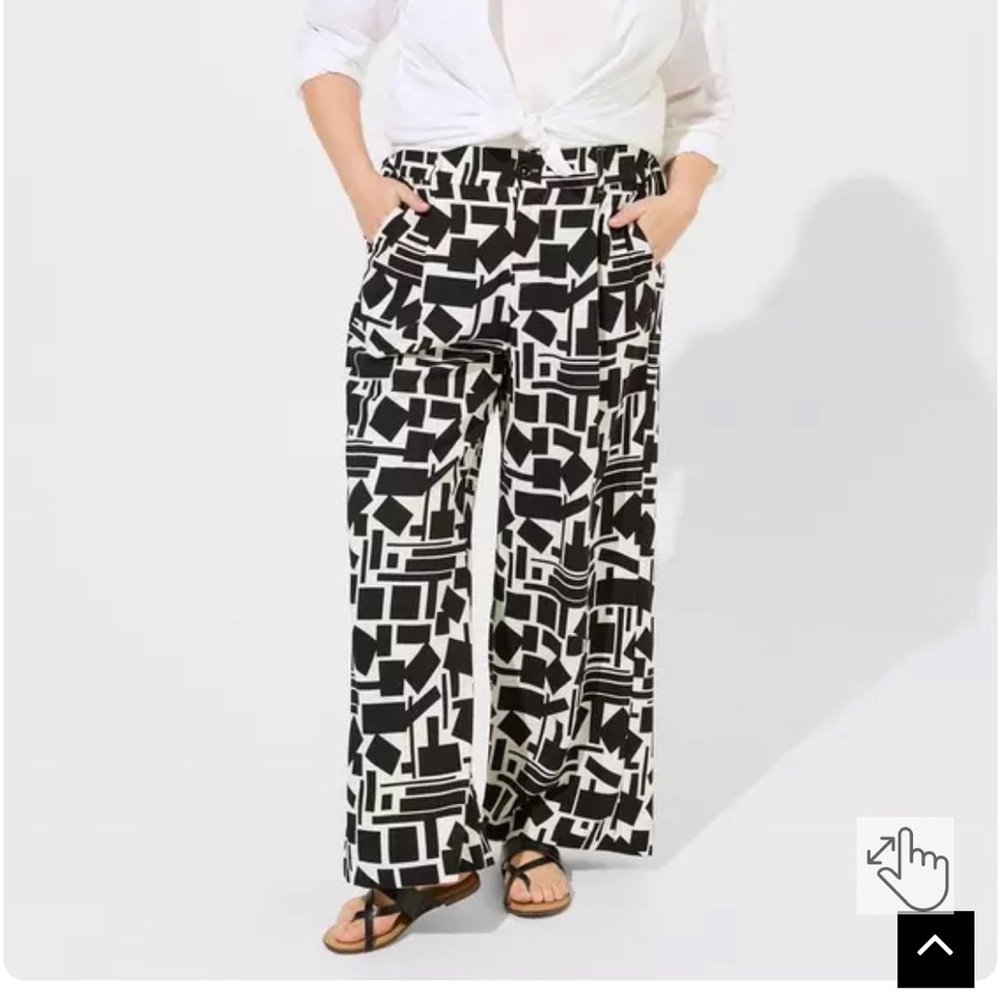 Torrid | 22 Tall | Geo Print Wide Leg Trouser